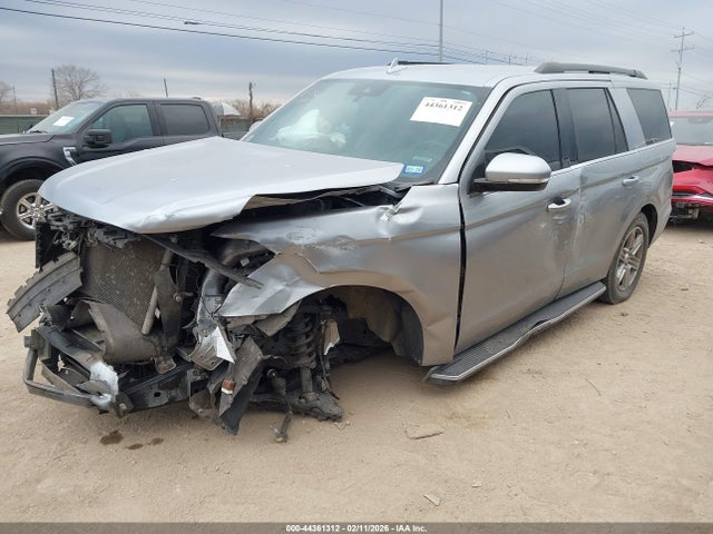1FMJU1HT0MEA05877 Ford Expedition Xlt