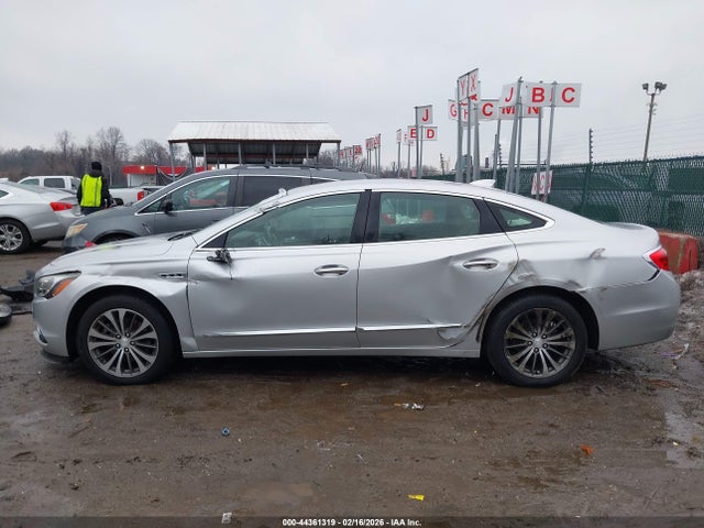 2018 Buick Lacrosse Essence მანქანა იყიდება აუქციონზე, vin: 1G4ZP5SS0JU146581, აუქციონის ნომერი: 44361319