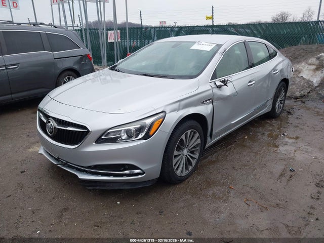 2018 Buick Lacrosse Essence მანქანა იყიდება აუქციონზე, vin: 1G4ZP5SS0JU146581, აუქციონის ნომერი: 44361319