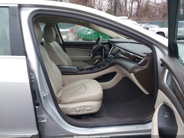2018 Buick Lacrosse Essence მანქანა იყიდება აუქციონზე, vin: 1G4ZP5SS0JU146581, აუქციონის ნომერი: 44361319