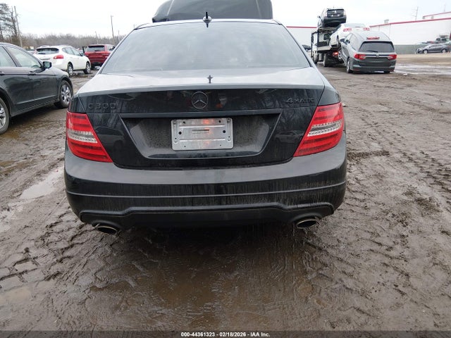 Aukcja sprzedaży 2012 Mercedes-benz C 300 Luxury 4matic/sport 4matic, vin: WDDGF8BB5CR199398, numer aukcji: 44361323