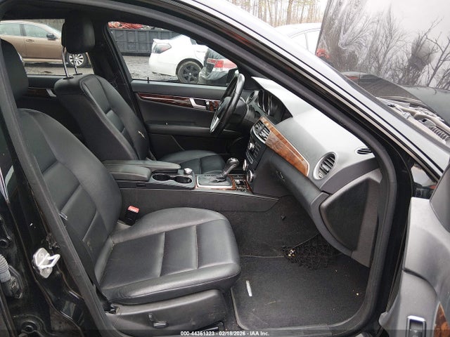 Aukcja sprzedaży 2012 Mercedes-benz C 300 Luxury 4matic/sport 4matic, vin: WDDGF8BB5CR199398, numer aukcji: 44361323