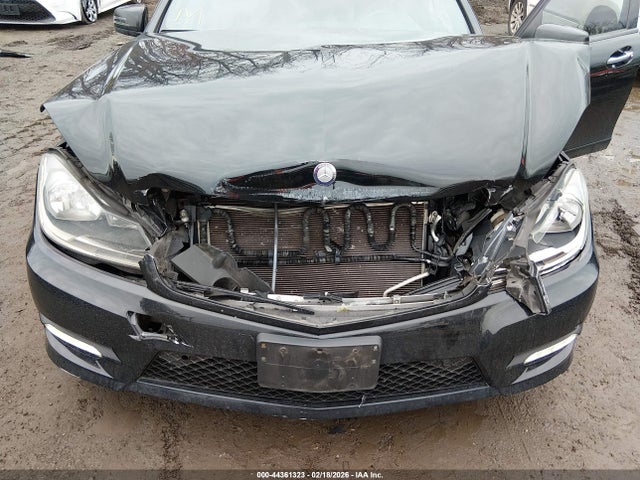 Aukcja sprzedaży 2012 Mercedes-benz C 300 Luxury 4matic/sport 4matic, vin: WDDGF8BB5CR199398, numer aukcji: 44361323