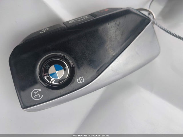 44361329 :رقم المزاد ، 5UX23EM05R9T87756 vin ، 2024 Bmw X7 Xdrive40i مزاد بيع