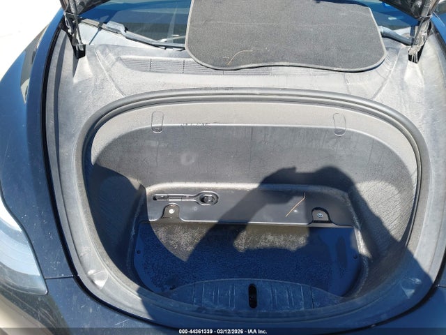 2019 TESLA MODEL 3 5YJ3E1EB1KF198980 Photo 9