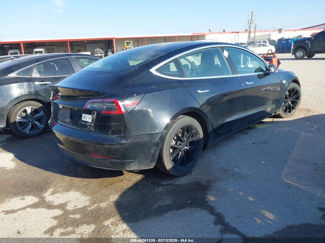 2019 TESLA MODEL 3 5YJ3E1EB1KF198980 Photo 3