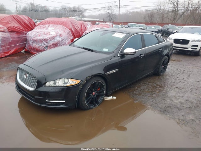 2015 JAGUAR XJ SAJWJ2GD2F8V82366 Photo 5