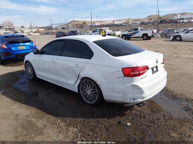 3VWD17AJ4FM237723 Volkswagen Jetta 1.8t Se