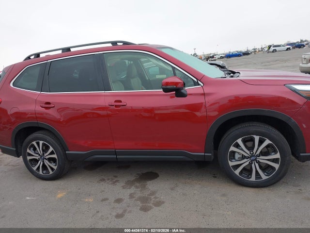Subaru Forester Limited 2023 JF2SKAPC5PH525464 Image 13