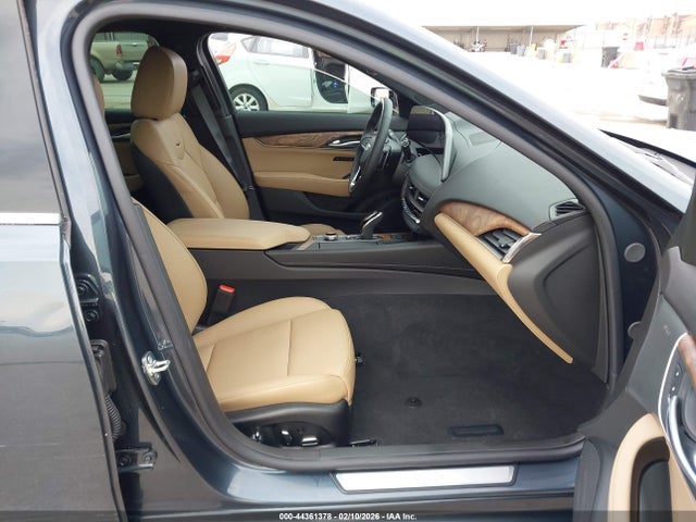 2026 CADILLAC CT5 1G6DN5RW9T0106817 Photo 4