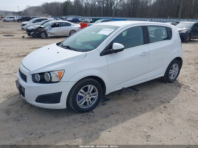 2015 CHEVROLET SONIC 1G1JC6SH8F4165533 Photo 1