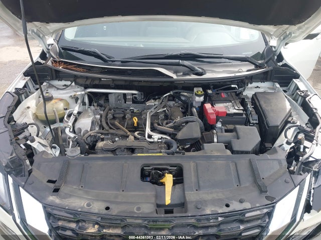 5N1AT3BA4MC721330 Nissan Rogue Sv Fwd