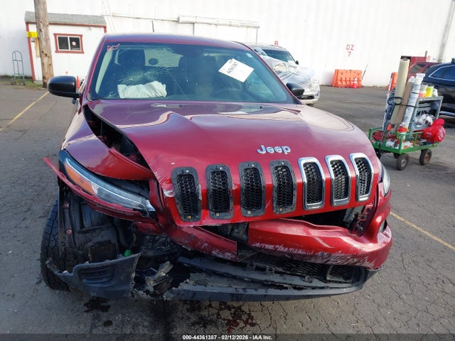 1C4PJMAB9EW253020 Jeep Cherokee Sport
