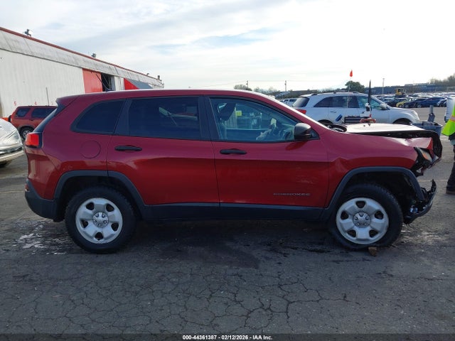 1C4PJMAB9EW253020 Jeep Cherokee Sport