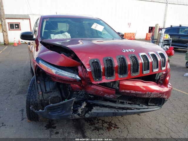 1C4PJMAB9EW253020 Jeep Cherokee Sport