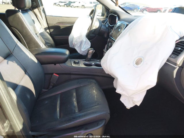 2019 JEEP GRAND CHEROKEE 1C4RJFBG8KC786195 Photo 4