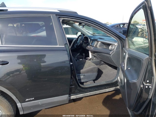JTMRJREV5JD168854 Toyota Rav4 Hybrid Xle