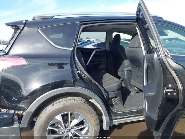 JTMRJREV5JD168854 Toyota Rav4 Hybrid Xle