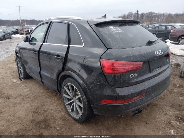 2018 Audi Q3 მანქანა იყიდება აუქციონზე, vin: WA1JCCFS2JR001745, აუქციონის ნომერი: 44361493