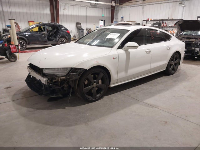 2016 AUDI A7 WAUWGAFC6GN045208 Photo 1
