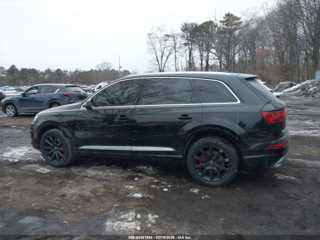 2019 Audi Q7 45 Premium/45 Se Premium მანქანა იყიდება აუქციონზე, vin: WA1LHAF78KD025864, აუქციონის ნომერი: 44361554