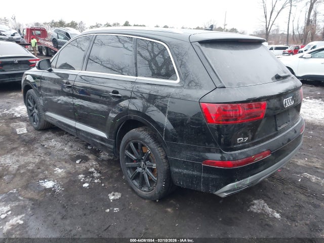 2019 AUDI Q7 WA1LHAF78KD025864 Photo 2