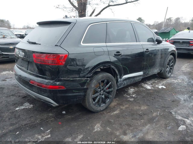 2019 AUDI Q7 WA1LHAF78KD025864 Photo 3
