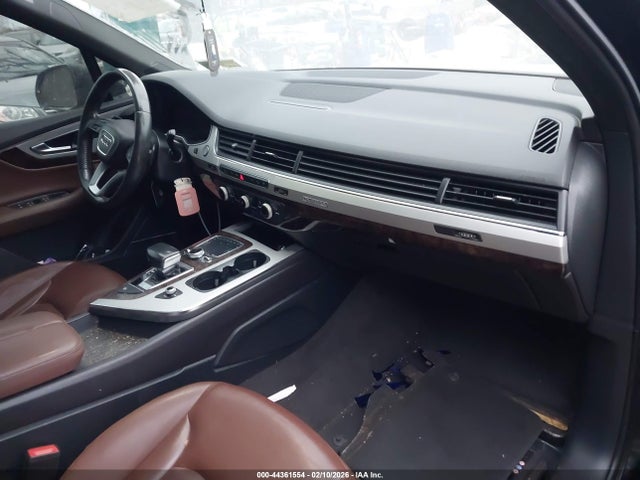 2019 AUDI Q7 WA1LHAF78KD025864 Photo 4
