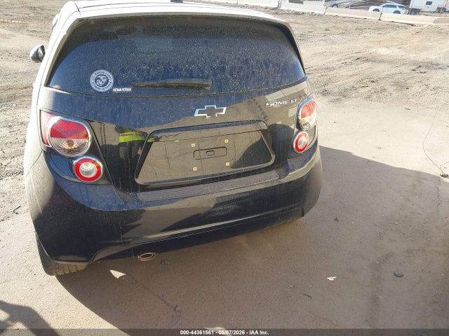 1G1JC6SH6G4165774 Chevrolet Sonic Lt Auto