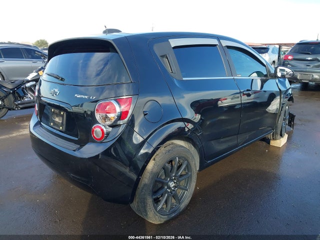 1G1JC6SH6G4165774 Chevrolet Sonic Lt Auto