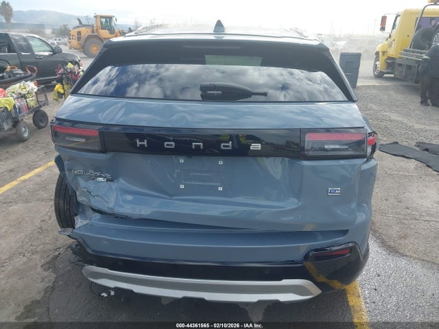 Honda Prologue Touring 2025 3GPKHWRM3SS517099 Image 15