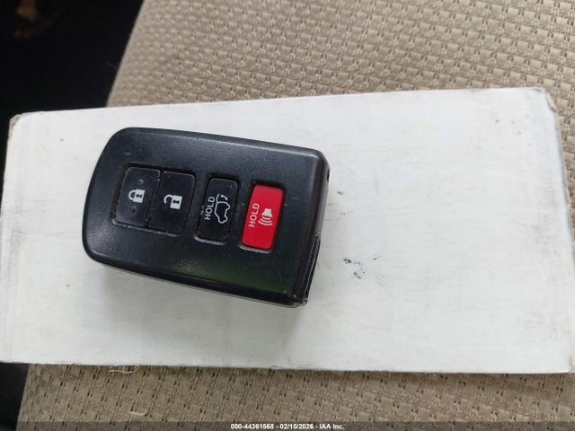 JTMRJREV6GD003677 Toyota Rav4 Hybrid Xle