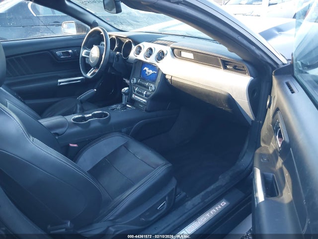 44361572 :رقم المزاد ، 1FATP8UH2H5267474 vin ، 2017 Ford Mustang Ecoboost Premium مزاد بيع