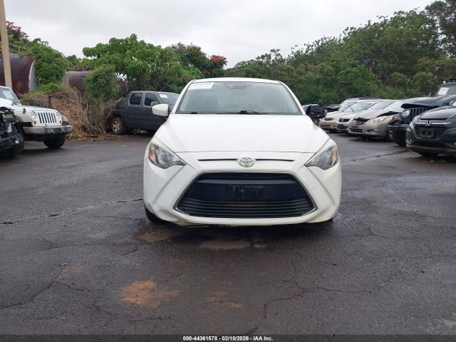3MYDLBYV6HY155188 Toyota YARIS IA