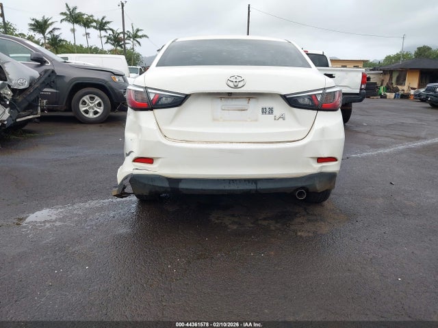 3MYDLBYV6HY155188 Toyota YARIS IA