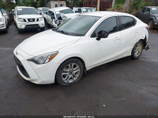 3MYDLBYV6HY155188 Toyota YARIS IA