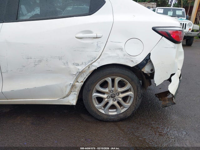 3MYDLBYV6HY155188 Toyota YARIS IA