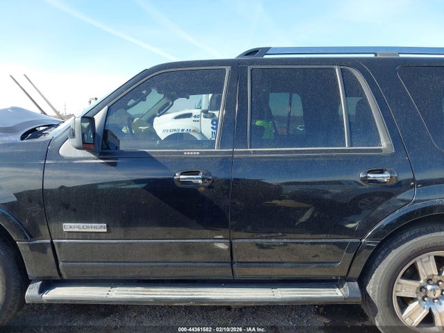 44361582 :رقم المزاد ، 1FMFU19507LA79466 vin ، 2007 Ford Expedition Limited مزاد بيع