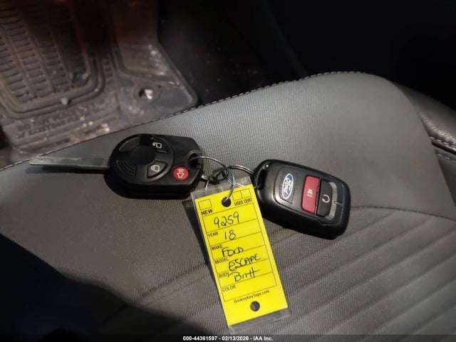44361597 :رقم المزاد ، 1FMCU9GDXJUA13469 vin ، 2018 Ford Escape Se مزاد بيع