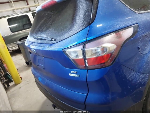 44361597 :رقم المزاد ، 1FMCU9GDXJUA13469 vin ، 2018 Ford Escape Se مزاد بيع