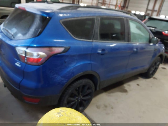 44361597 :رقم المزاد ، 1FMCU9GDXJUA13469 vin ، 2018 Ford Escape Se مزاد بيع