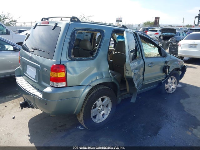 44361606 :رقم المزاد ، 1FMYU04116KC05216 vin ، 2006 Ford Escape Limited مزاد بيع