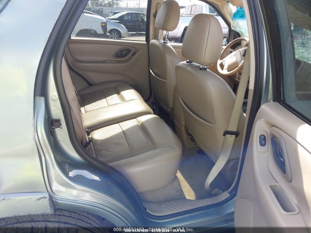 44361606 :رقم المزاد ، 1FMYU04116KC05216 vin ، 2006 Ford Escape Limited مزاد بيع