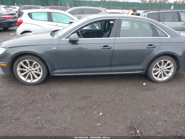 Продажа на аукционе авто 2019 Audi A4 45 Premium, vin: WAUENAF41KA014863, номер лота: 44361609