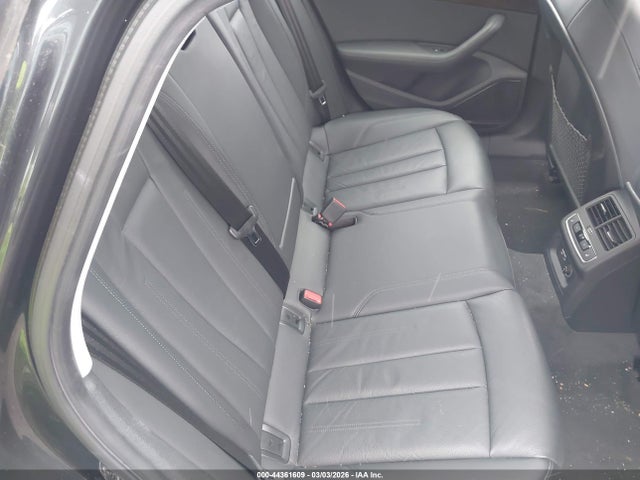 Продажа на аукционе авто 2019 Audi A4 45 Premium, vin: WAUENAF41KA014863, номер лота: 44361609
