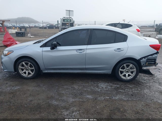 4S3GKAB6XK3617293 Subaru Impreza 2.0i