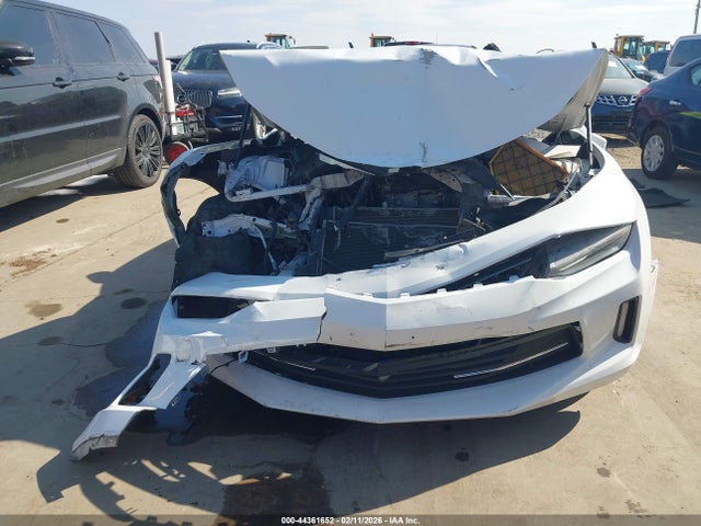 2017 CHEVROLET CAMARO 1G1FB1RX6H0158812 Photo 5