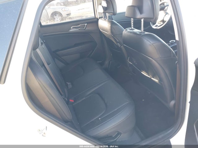 KNDPVCAG0P7033983 KIA Sportage Hybrid Ex