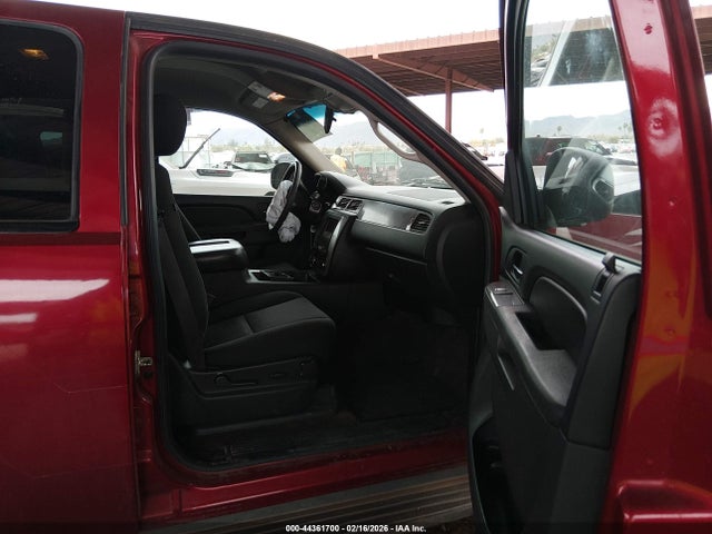 1GNSK2E0XER184235 Chevrolet Tahoe Commercial Fleet