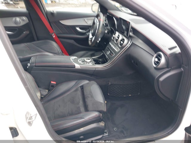44361712 :رقم المزاد ، 55SWF6EB2LU331706 vin ، 2020 Mercedes-benz Amg C 43 4matic مزاد بيع